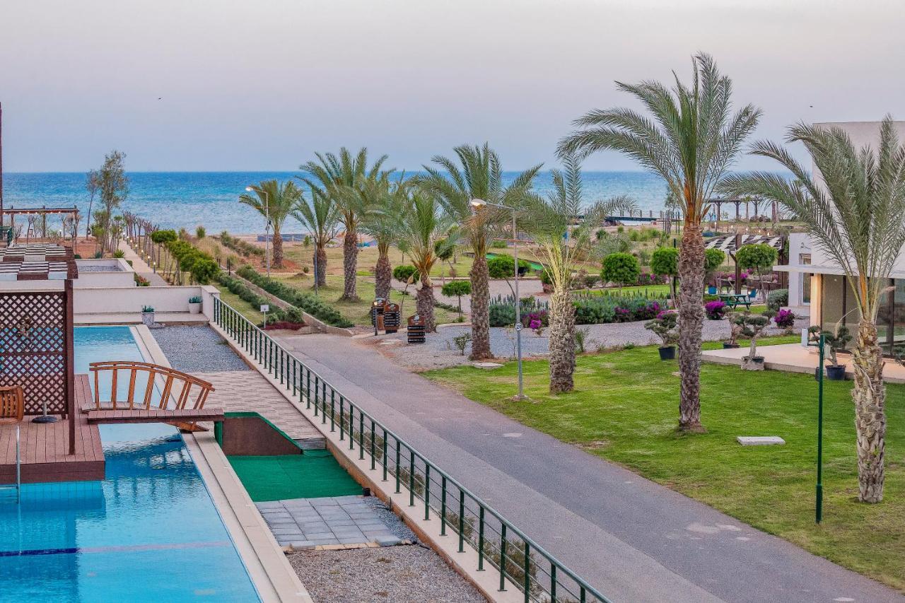 Thalassa Beach Resort & Spa Retreat Vokolidha Luaran gambar